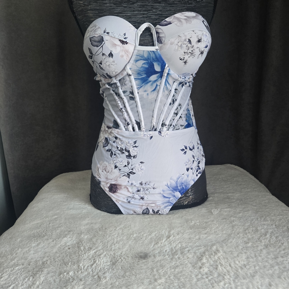Fashion Nova Floral Bustier Bodysuit - Blue and White